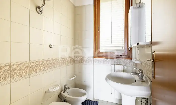 Rexer-Roma-Appartamento-Via-Fiume-Giallo-Altro