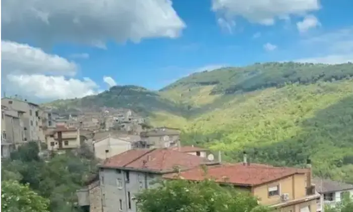 Rexer-Lenola-Vendesi-ampio-quadrilocale-a-Lenola-LT-Altro