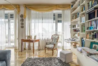 Rexer-Genova-Splendido-appartamento-Altro