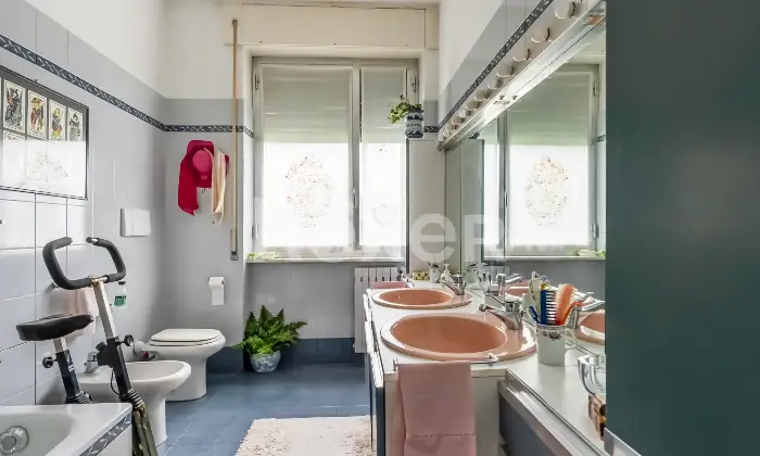 Rexer-Genova-Splendido-appartamento-Altro