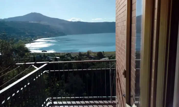 Rexer-Castel-Gandolfo-Vendesi-appartamento-a-Castel-Gandolfo-RM-Altro