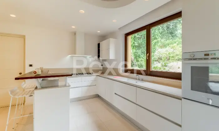 Rexer-Francavilla-al-Mare-Un-rifugio-esclusivo-a-Francavilla-al-Mare-Villa-con-piscina-charme-e-riservatezza-Altro