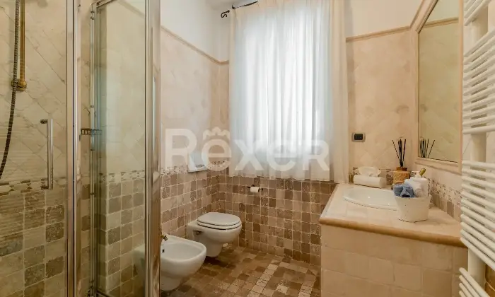 Rexer-Francavilla-al-Mare-Un-rifugio-esclusivo-a-Francavilla-al-Mare-Villa-con-piscina-charme-e-riservatezza-Altro