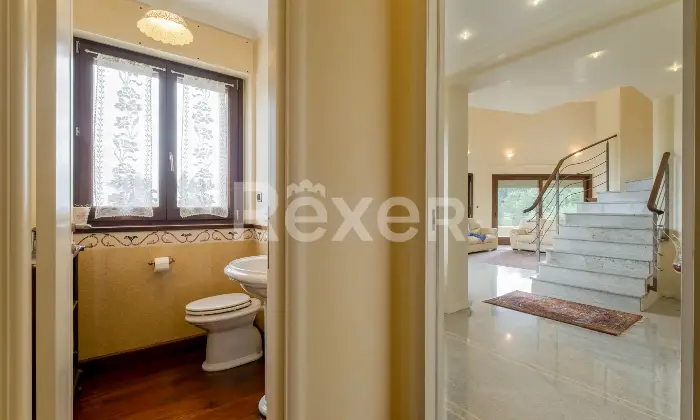 Rexer-Francavilla-al-Mare-Un-rifugio-esclusivo-a-Francavilla-al-Mare-Villa-con-piscina-charme-e-riservatezza-Altro