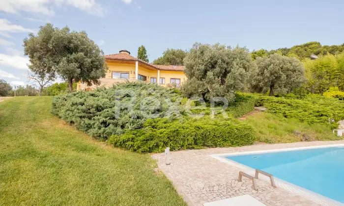 Rexer-Francavilla-al-Mare-Un-rifugio-esclusivo-a-Francavilla-al-Mare-Villa-con-piscina-charme-e-riservatezza-Altro