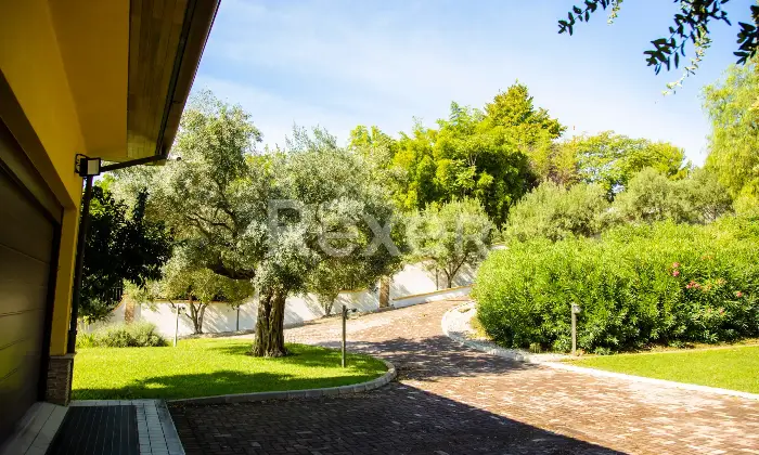 Rexer-Francavilla-al-Mare-Un-rifugio-esclusivo-a-Francavilla-al-Mare-Villa-con-piscina-charme-e-riservatezza-Altro