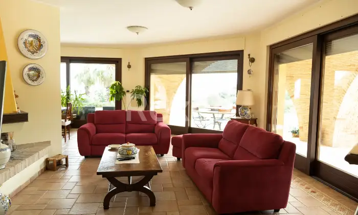 Rexer-Francavilla-al-Mare-Un-rifugio-esclusivo-a-Francavilla-al-Mare-Villa-con-piscina-charme-e-riservatezza-Altro