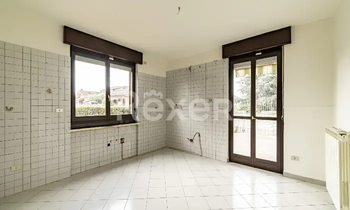 Rexer-Orbassano-QUADRILOCALE-TERMOAUTONOMO-CON-BOX-AUTO-Cucina