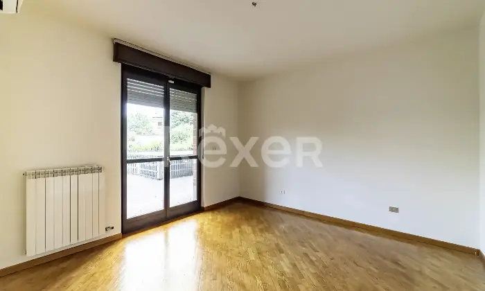 Rexer-Orbassano-QUADRILOCALE-TERMOAUTONOMO-CON-BOX-AUTO-Camera-da-letto-matrimoniale