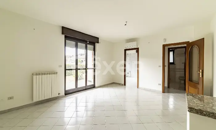 Rexer-Orbassano-QUADRILOCALE-TERMOAUTONOMO-CON-BOX-AUTO-Soggiorno