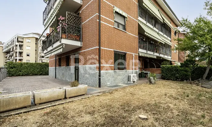 Rexer-Orbassano-QUADRILOCALE-TERMOAUTONOMO-CON-BOX-AUTO-Giardino