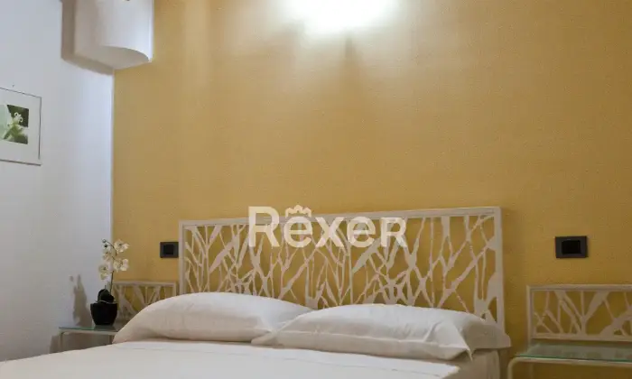 Rexer-Roseto-degli-Abruzzi-Casa-indipendente-con-BB-e-appartamenti-Altro