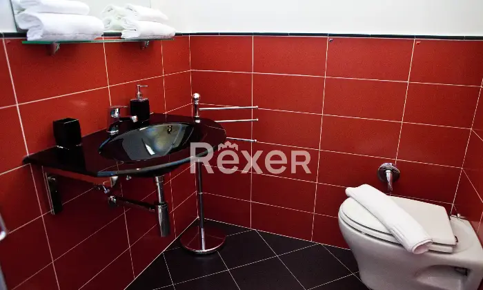 Rexer-Roseto-degli-Abruzzi-Casa-indipendente-con-BB-e-appartamenti-Altro
