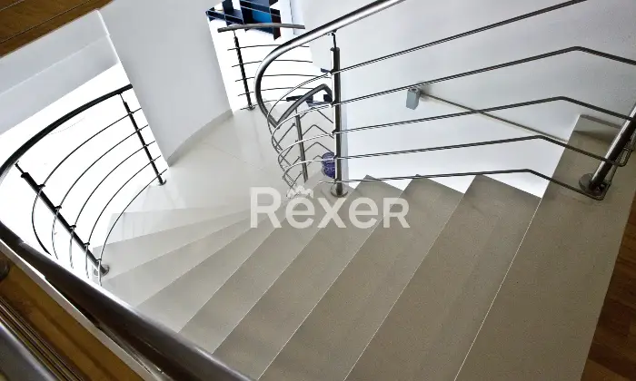 Rexer-Roseto-degli-Abruzzi-Casa-indipendente-con-BB-e-appartamenti-Altro