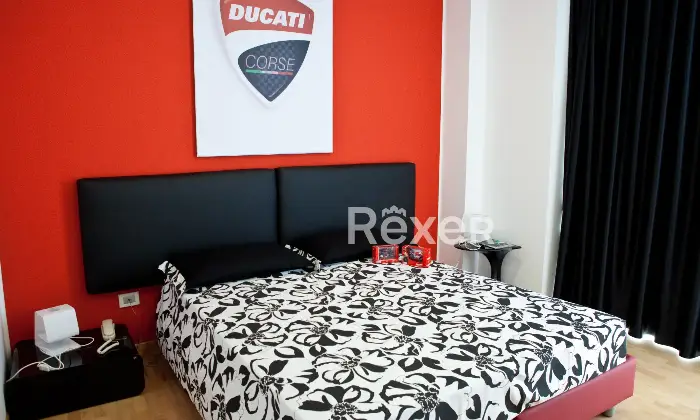 Rexer-Roseto-degli-Abruzzi-Casa-indipendente-con-BB-e-appartamenti-Altro