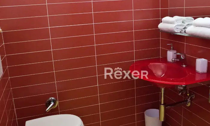 Rexer-Roseto-degli-Abruzzi-Casa-indipendente-con-BB-e-appartamenti-Altro