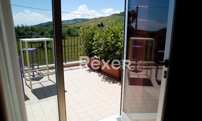 Rexer-Roseto-degli-Abruzzi-Casa-indipendente-con-BB-e-appartamenti-Altro