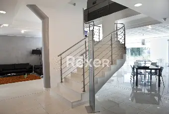 Rexer-Roseto-degli-Abruzzi-Casa-indipendente-con-BB-e-appartamenti-Altro