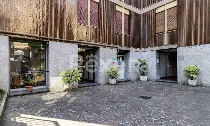 Rexer-Milano-Quadrilocale-con-cantina-e-box-Altro