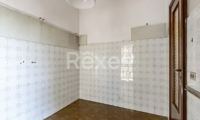 Rexer-Milano-Quadrilocale-con-cantina-e-box-Altro