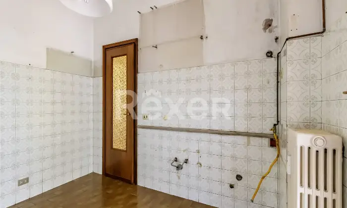 Rexer-Milano-Quadrilocale-con-cantina-e-box-Altro