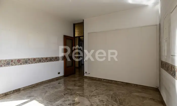 Rexer-Milano-Quadrilocale-con-cantina-e-box-Altro