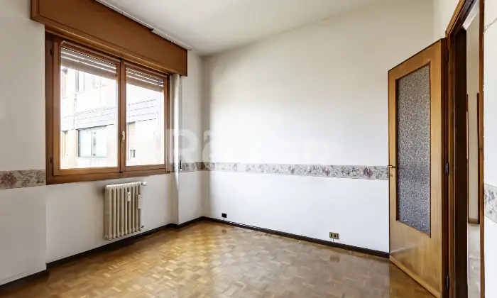 Rexer-Milano-Quadrilocale-con-cantina-e-box-Altro