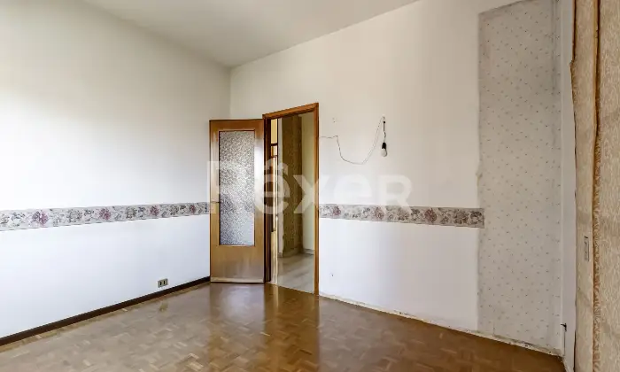 Rexer-Milano-Quadrilocale-con-cantina-e-box-Altro
