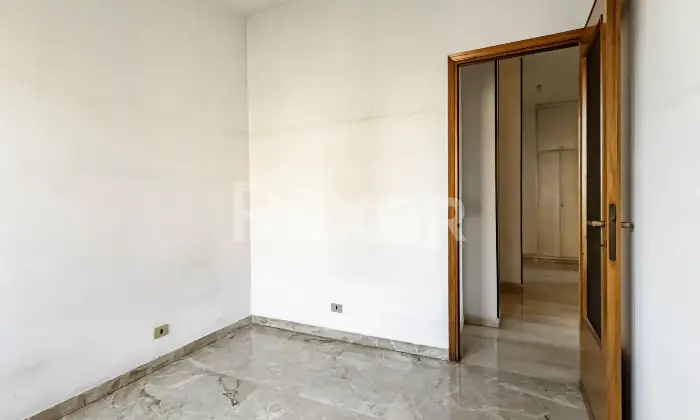 Rexer-Milano-Quadrilocale-con-cantina-e-box-Altro