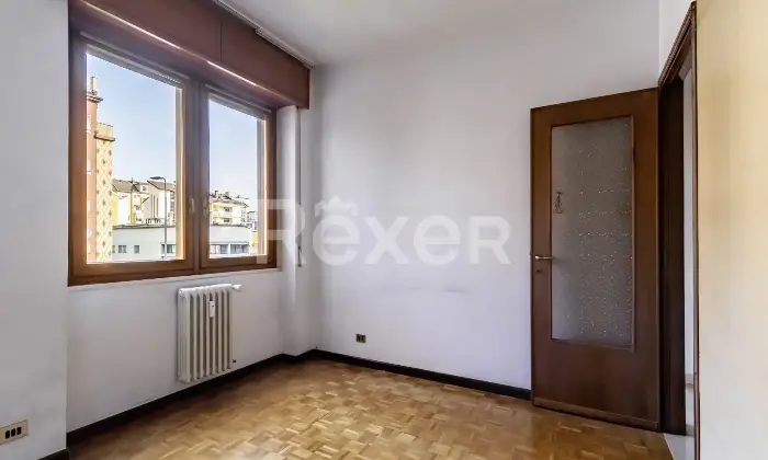 Rexer-Milano-Quadrilocale-con-cantina-e-box-Altro