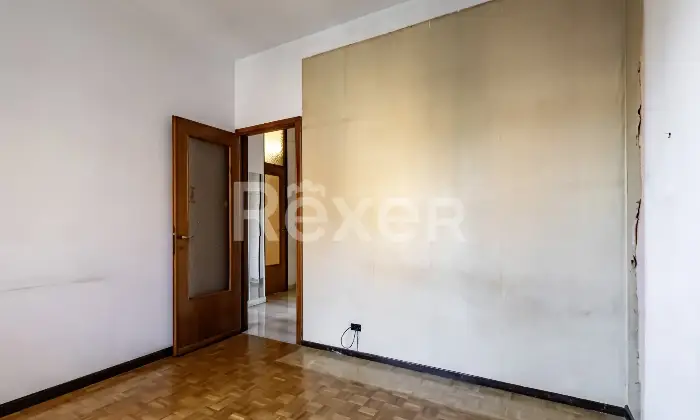 Rexer-Milano-Quadrilocale-con-cantina-e-box-Altro