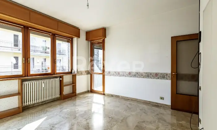 Rexer-Milano-Quadrilocale-con-cantina-e-box-Altro