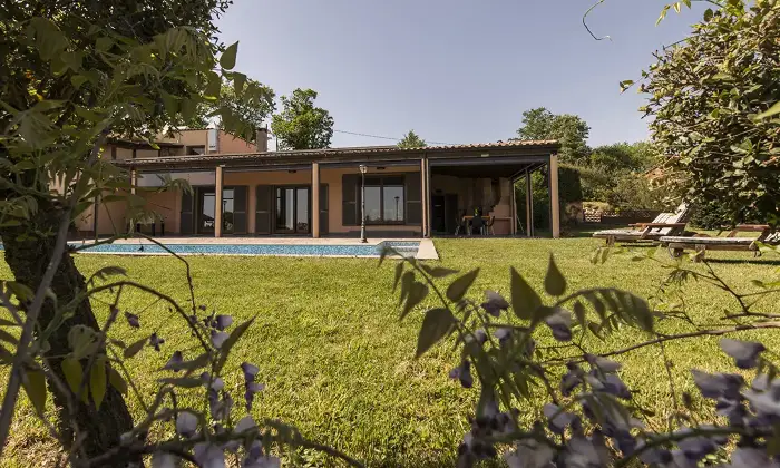 Rexer-Trevignano-Romano-Prestigiosa-villa-con-vista-sul-lago-di-Bracciano-Altro