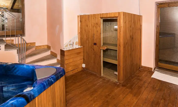 Rexer-Trevignano-Romano-Prestigiosa-villa-con-vista-sul-lago-di-Bracciano-Altro