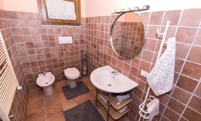 Rexer-Trevignano-Romano-Prestigiosa-villa-con-vista-sul-lago-di-Bracciano-Altro