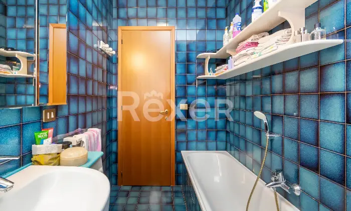 Rexer-Marcon-Villetta-a-schiera-su-pi-livelli-con-giardino-privato-Altro