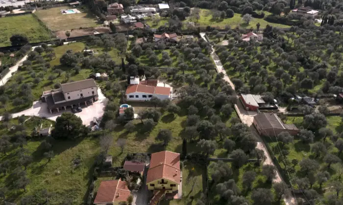 Rexer-Alghero-ALGHERO-VENDO-BELLISSIMA-VILLA-Giardino