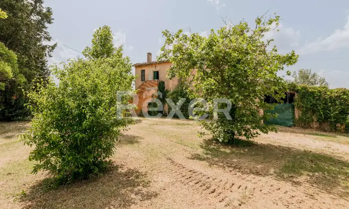 Rexer-Todi-CascinaCasale-in-vendita-a-Todi-Altro