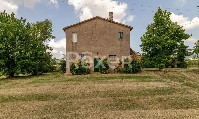 Rexer-Todi-CascinaCasale-in-vendita-a-Todi-Altro