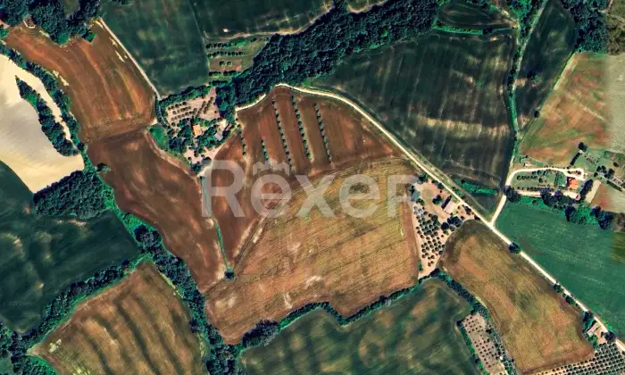 Rexer-Todi-CascinaCasale-in-vendita-a-Todi-Altro