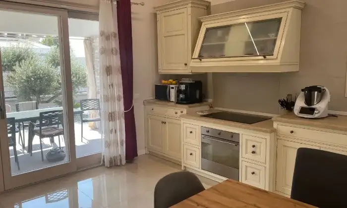Rexer-Lonato-del-Garda-Vendesi-Villa-a-San-Martino-Lonato-del-Garda-Altro