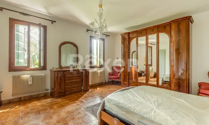 Rexer-Foss-Prestigiosa-Casa-Colonica-del-a-Foss-VE-Altro
