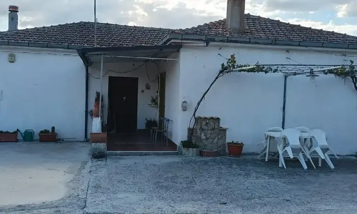 Rexer-Lioni-Vendesi-Casa-indipendente-a-Lioni-AV-Altro