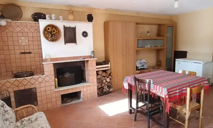 Rexer-Lioni-Vendesi-Casa-indipendente-a-Lioni-AV-Altro