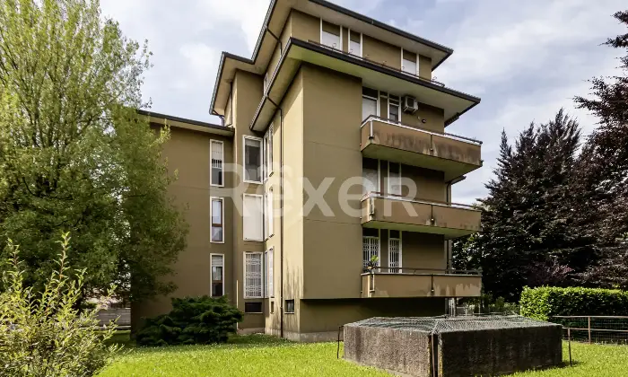 Rexer-Agrate-Brianza-Appartamento-trilocale-con-cantina-e-box-Altro