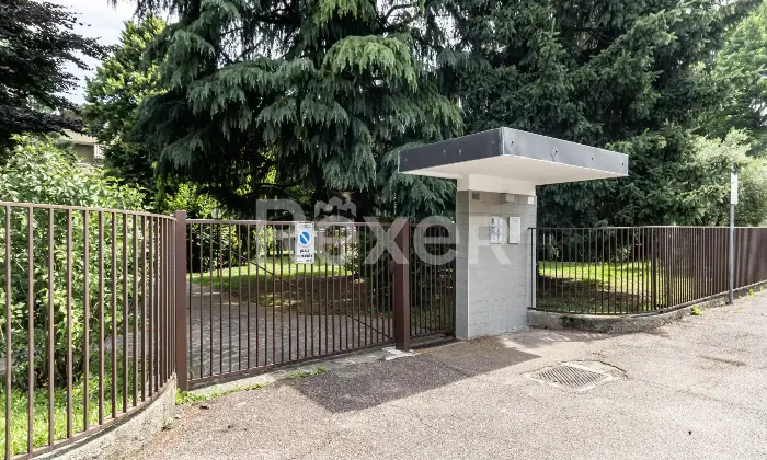 Rexer-Agrate-Brianza-Appartamento-trilocale-con-cantina-e-box-Altro