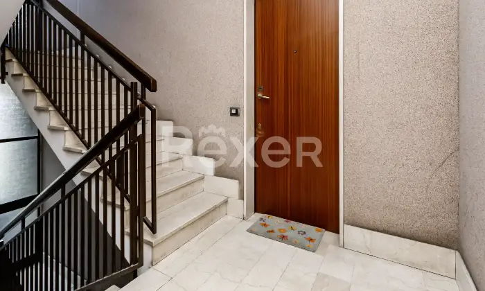 Rexer-Agrate-Brianza-Appartamento-trilocale-con-cantina-e-box-Altro