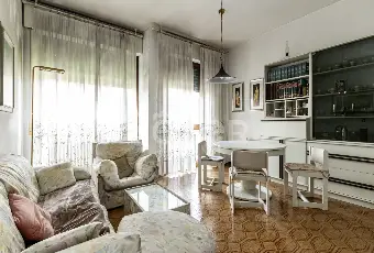 Rexer-Agrate-Brianza-Appartamento-trilocale-con-cantina-e-box-Altro