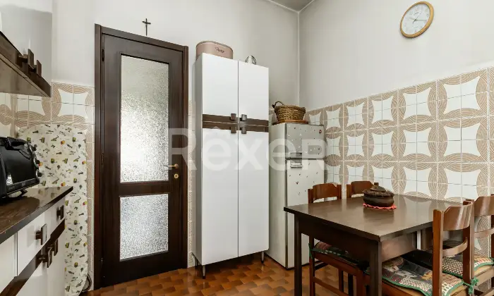 Rexer-Agrate-Brianza-Appartamento-trilocale-con-cantina-e-box-Altro
