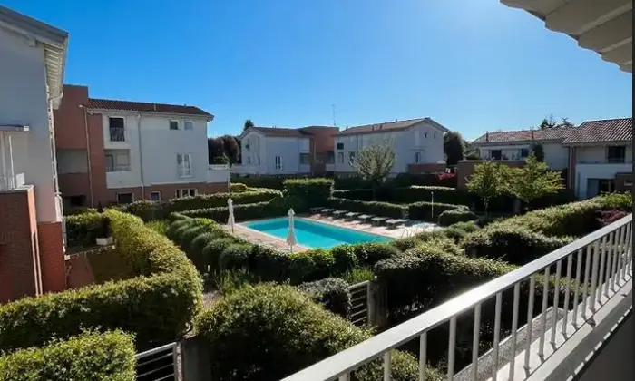 Rexer-Bernareggio-MB-Vendesi-Villetta-a-Schiera-con-Piscina-in-Residence-Esclusivo-Bernareggio-MB-Altro
